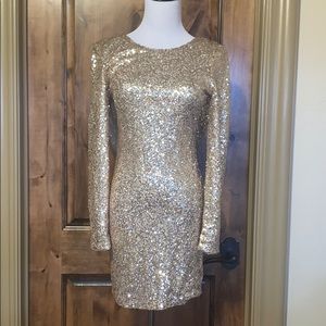 Long Sleeves Gold Sequin Dress